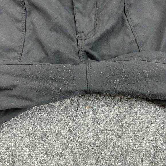 REI CO OP Women’s Black Regular Fit Outdoor pant size: 10 Petite - Picture 3 of 9
